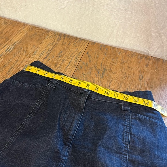 💙 L.L.Bean Classic Fit Denim Skirt – Size 10 Regular💙 - Picture 4 of 8